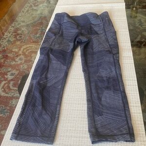 Like New Lululemon Wunder Under Crop High Rise Luxtreme Etch Hail Midnight Navy